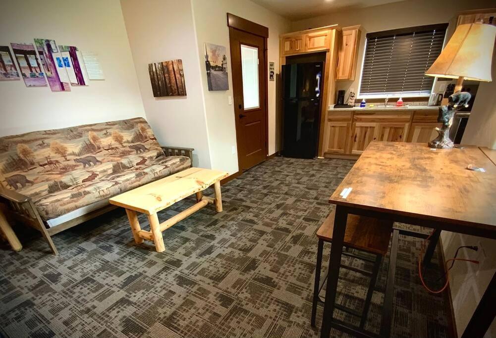 Bear Mountain - Suite 6 Грантс Пас Екстериор снимка